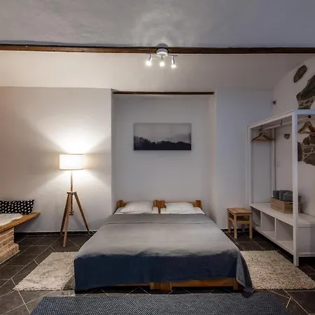 Statek Appartement Pnovany